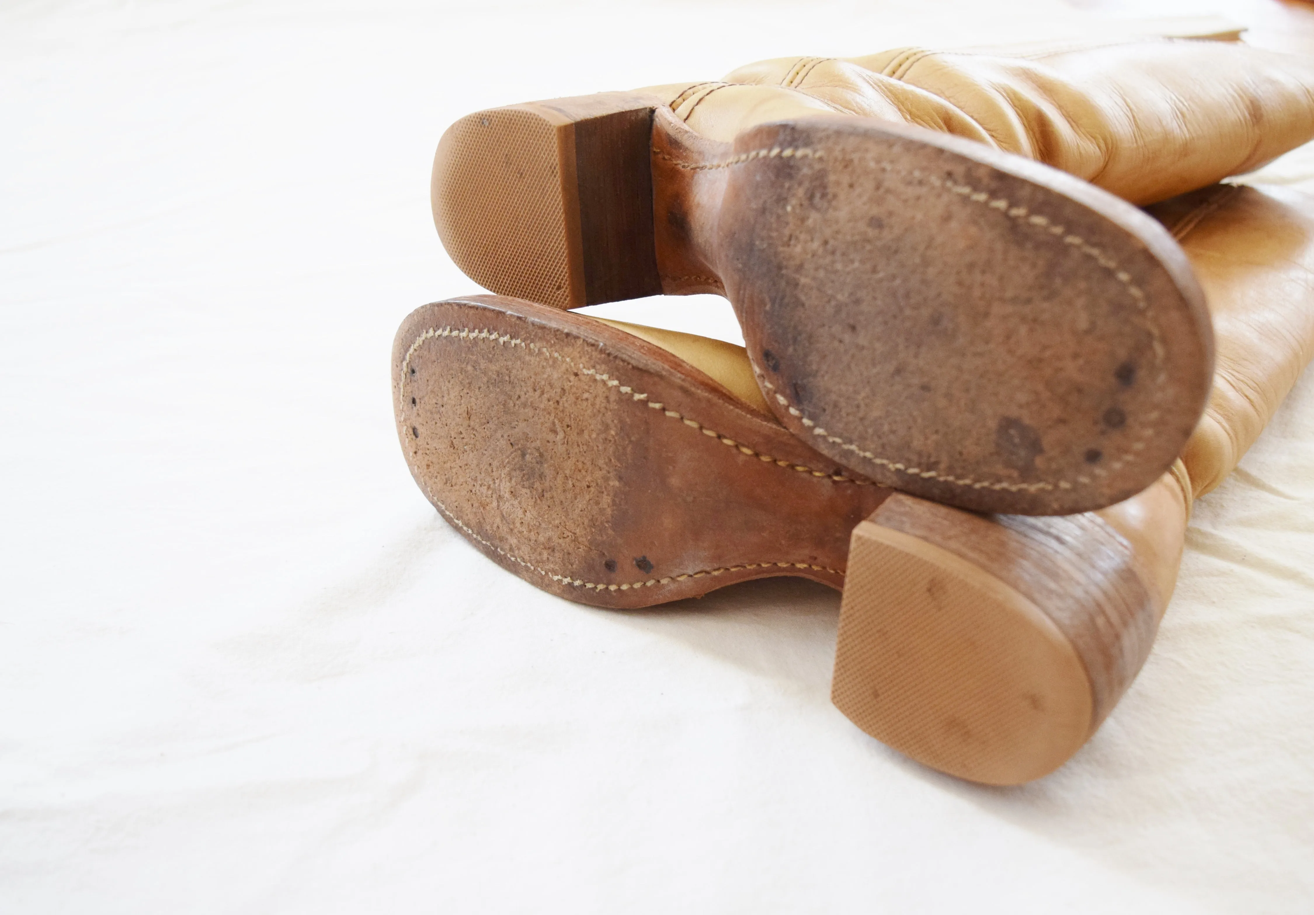 1970s Frye Campus Boots | Vintage Frye Boots | Banana Tan Frye Boots | Women's US Size 5