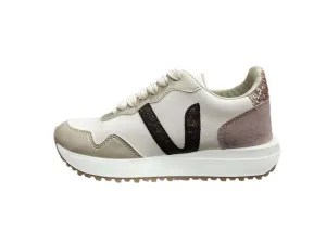 Ace Sneakers