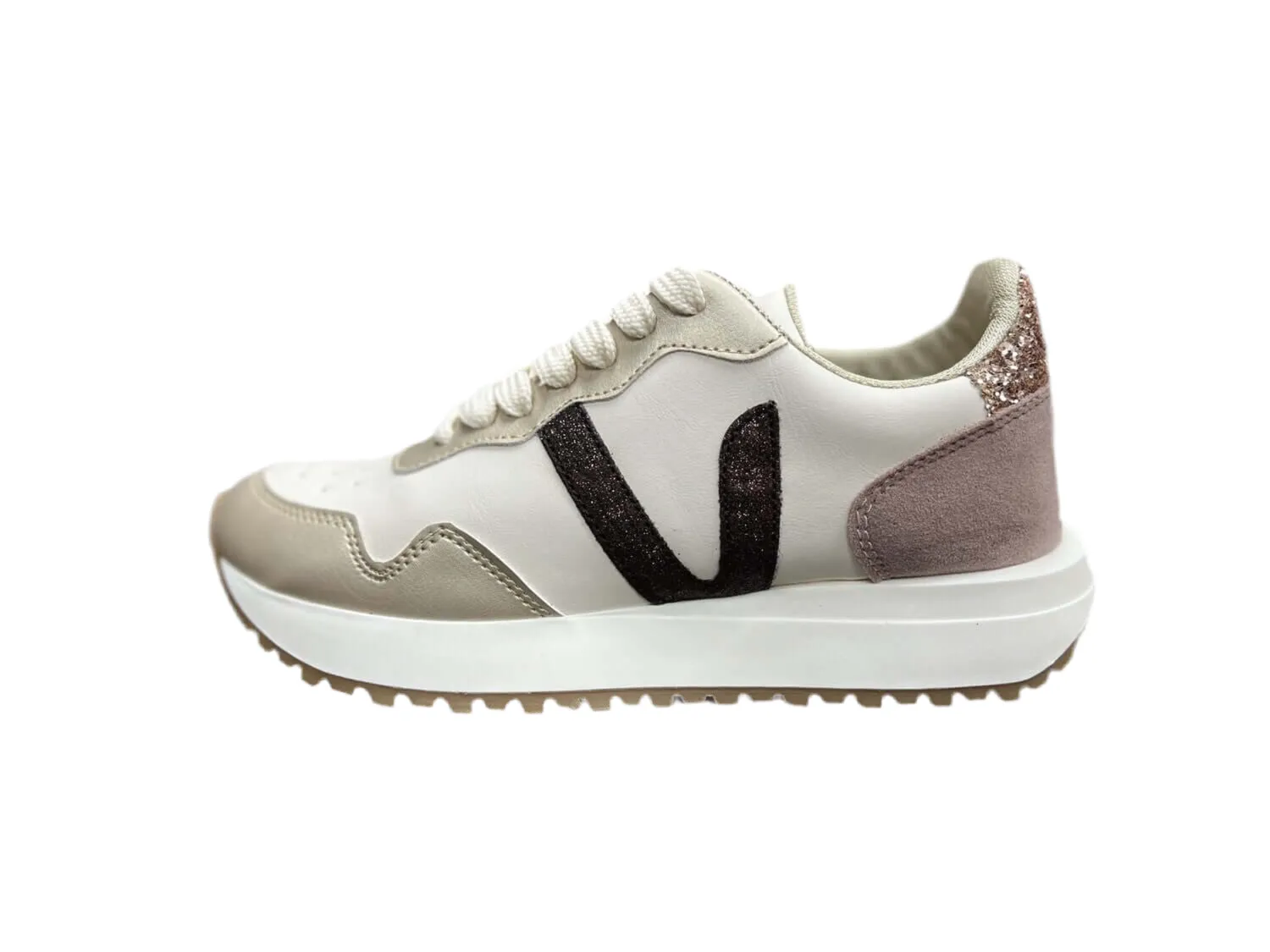 Ace Sneakers