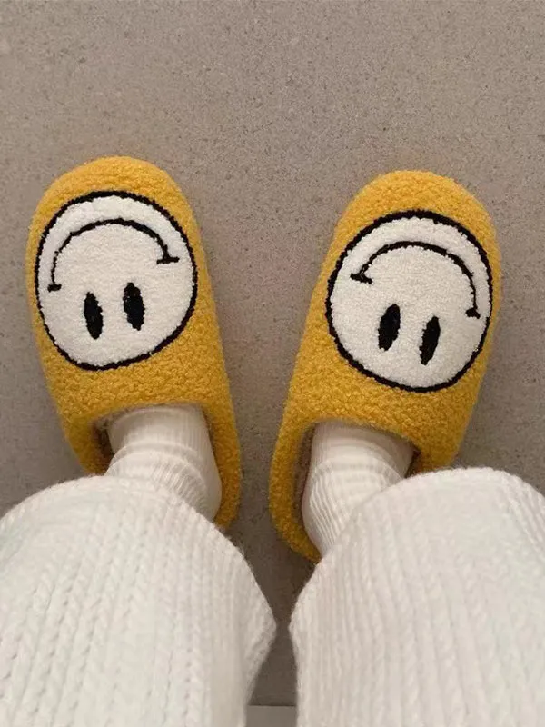 Casual Smiley Plush Non-Slip Slippers