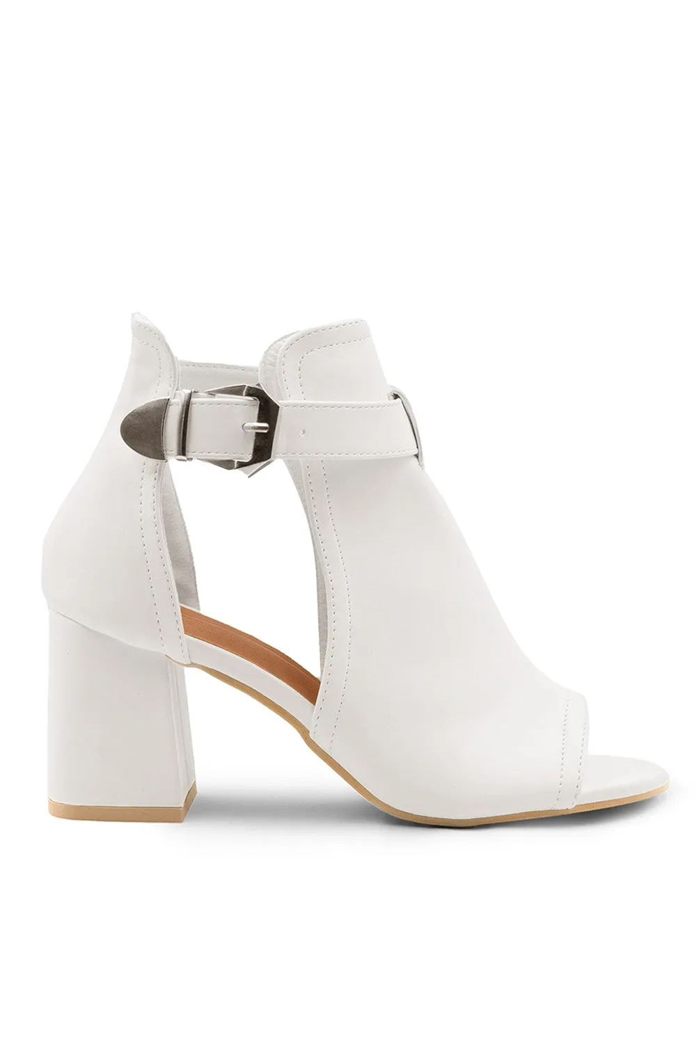 CHLOE BLOCK HEEL WITH SIDE BUCKLE AND OPEN TOE FRONT IN WHITE FAUX LEATHER