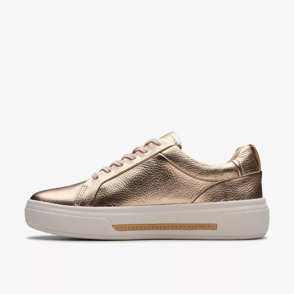 Clarks Women's Hollyhock Walk Copper Metallic 26181357