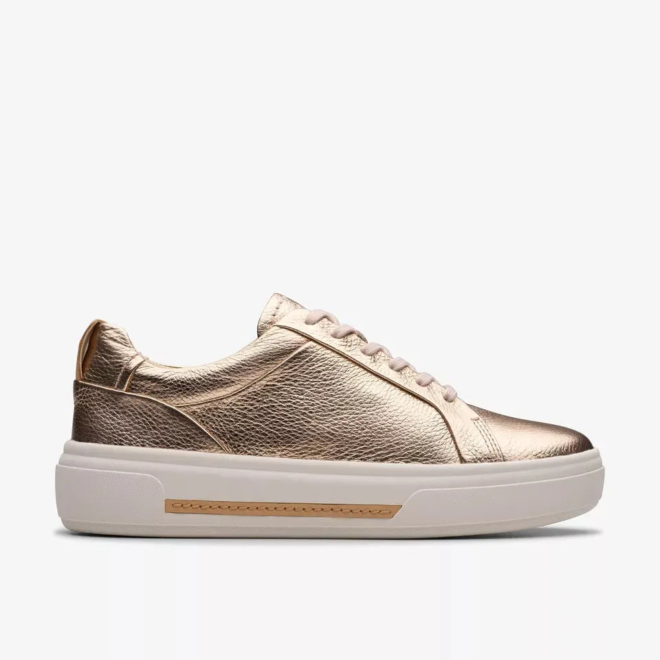 Clarks Women's Hollyhock Walk Copper Metallic 26181357