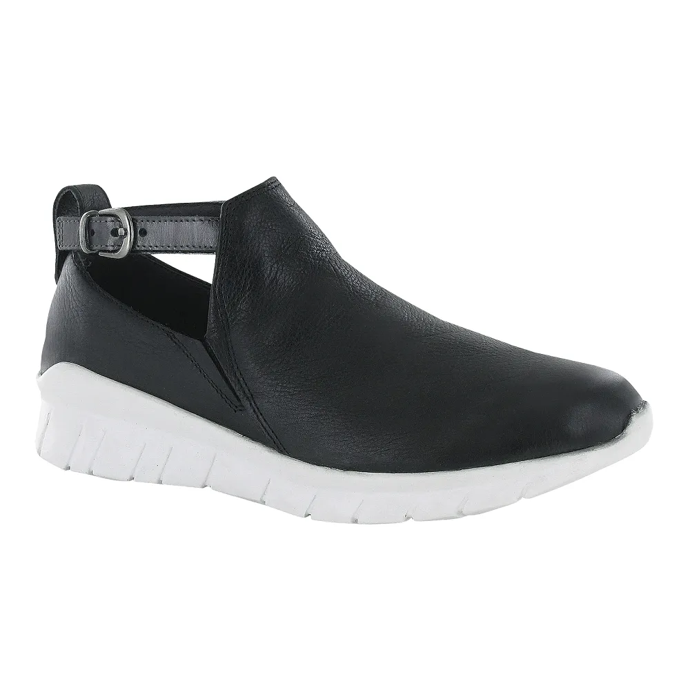 Cosmic Sneaker (18015)