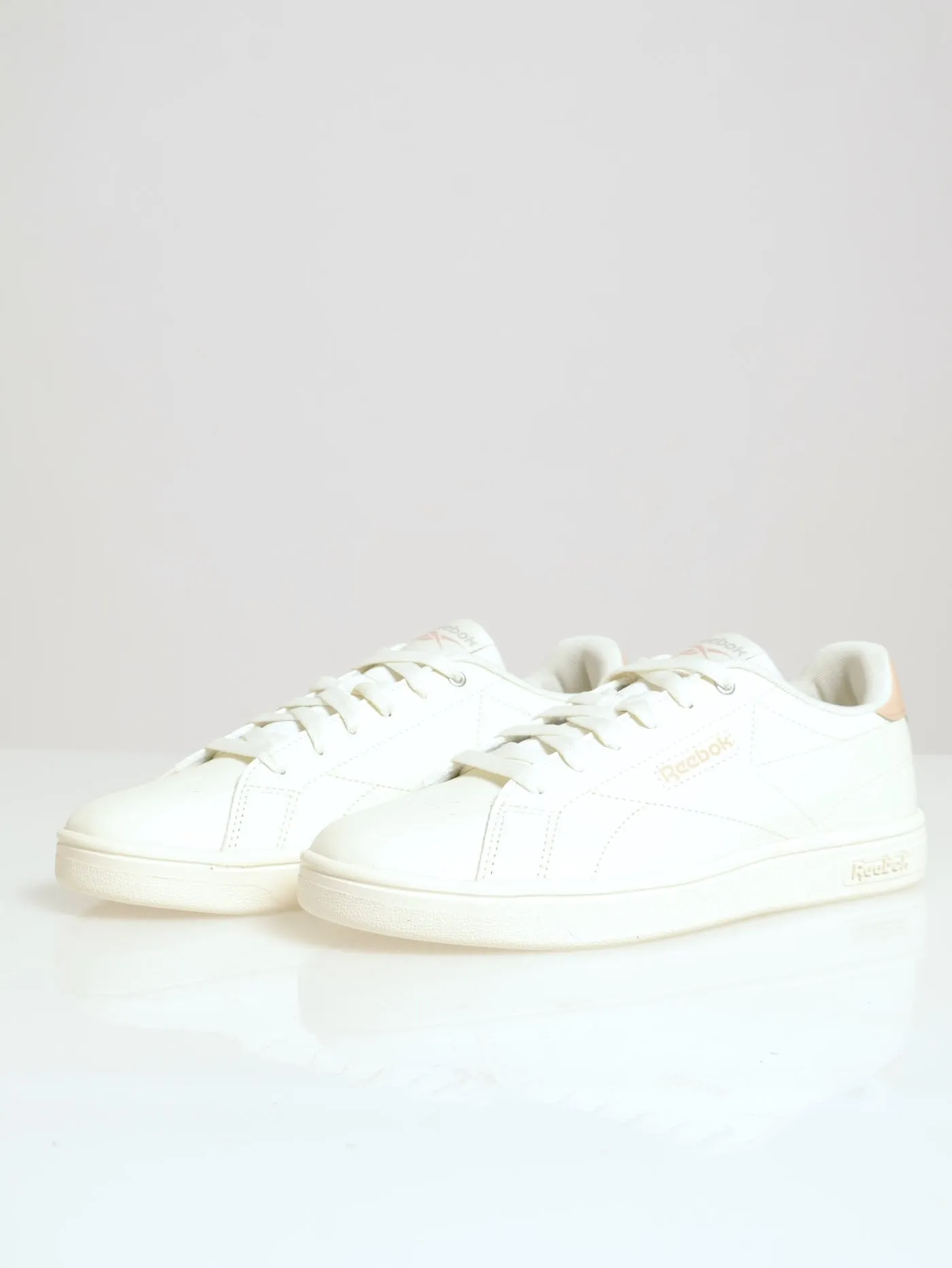 Court Clean Sneaker - Oatmeal