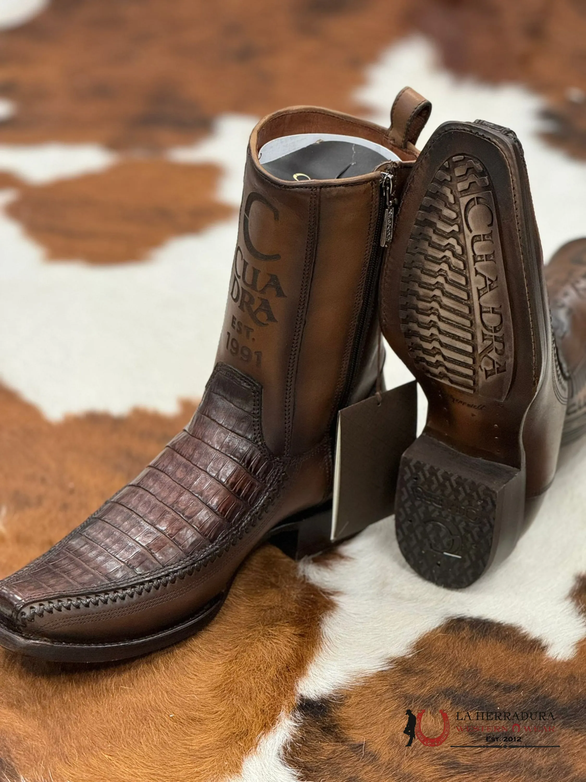 CUADRA SHORT BOOT ALMOND LASER & WOVEN FUSCUS COLA CAIMAN NARROW SQUARE TOE 1J2KFY