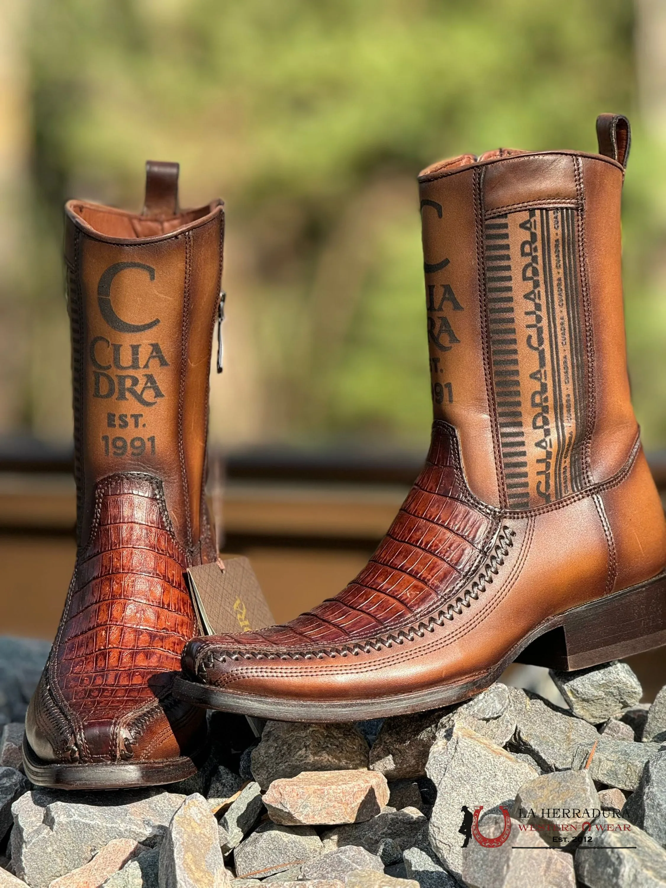 CUADRA SHORT BOOT ALMOND LASER & WOVEN FUSCUS COLA CAIMAN NARROW SQUARE TOE 1J2KFY