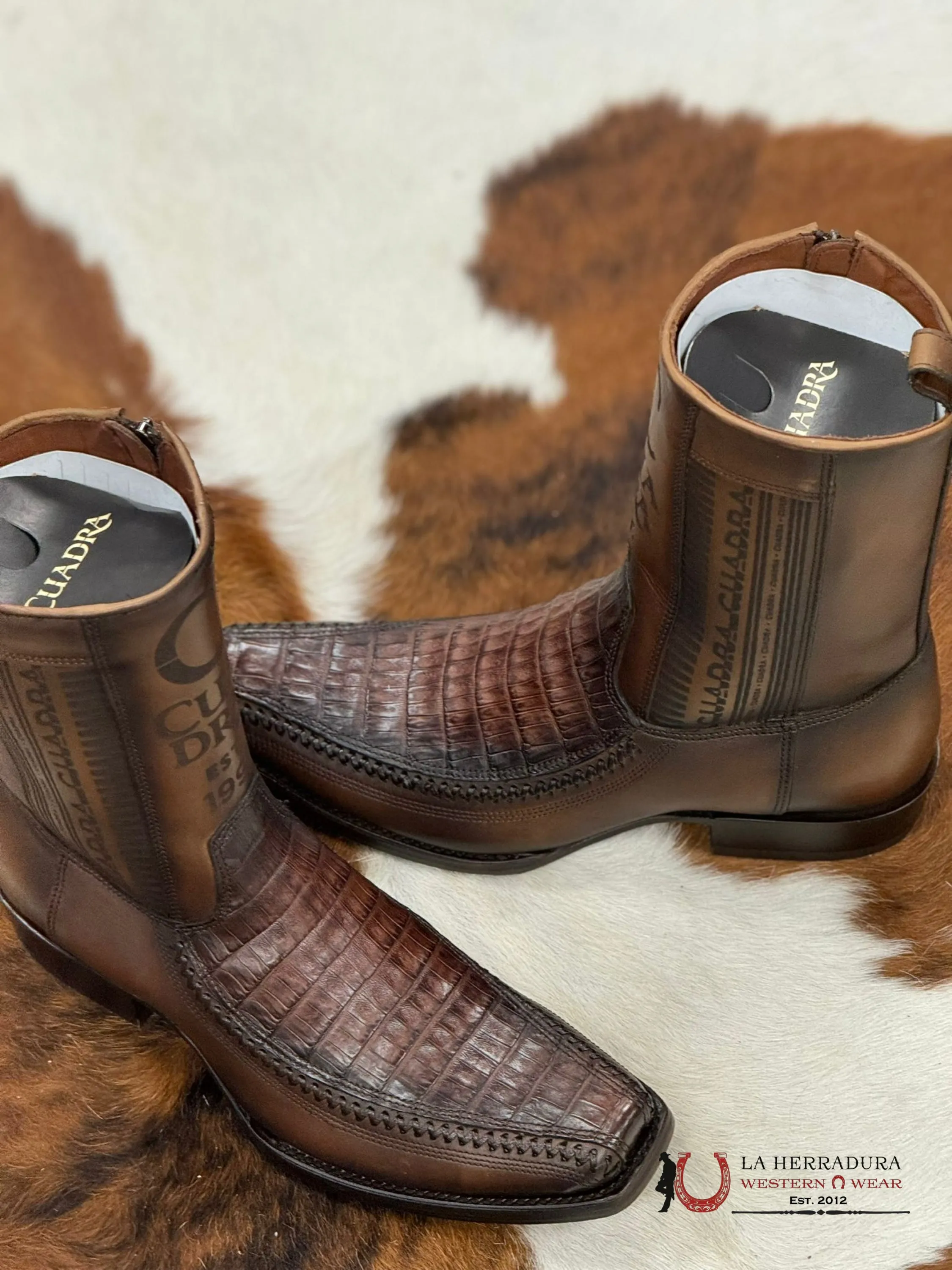 CUADRA SHORT BOOT ALMOND LASER & WOVEN FUSCUS COLA CAIMAN NARROW SQUARE TOE 1J2KFY