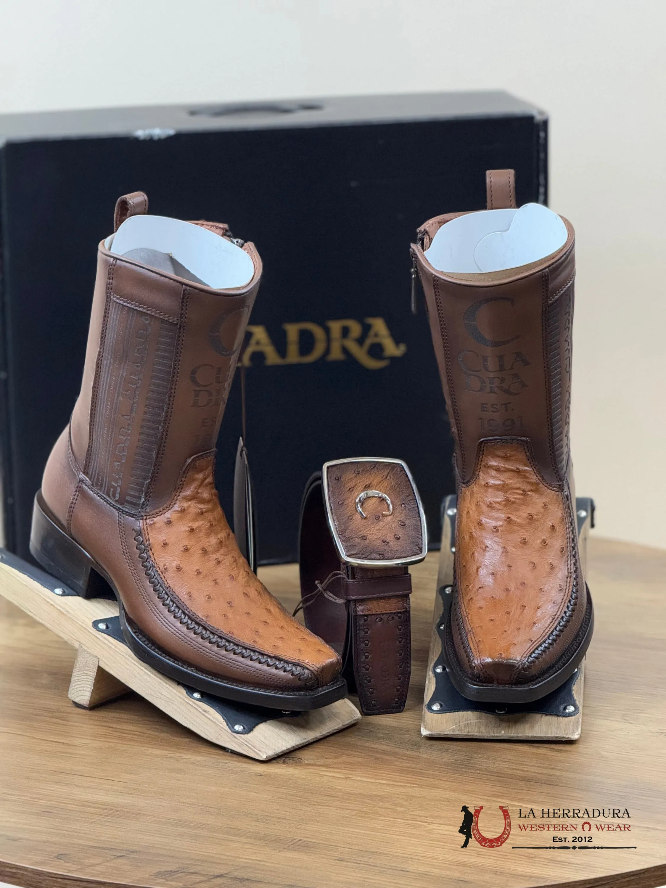 CUADRA SHORT BOOT OSTRITCH MORONI CHESTNUT LASER & WOVEN NARROW SQUARE TOE- 1J2KA1