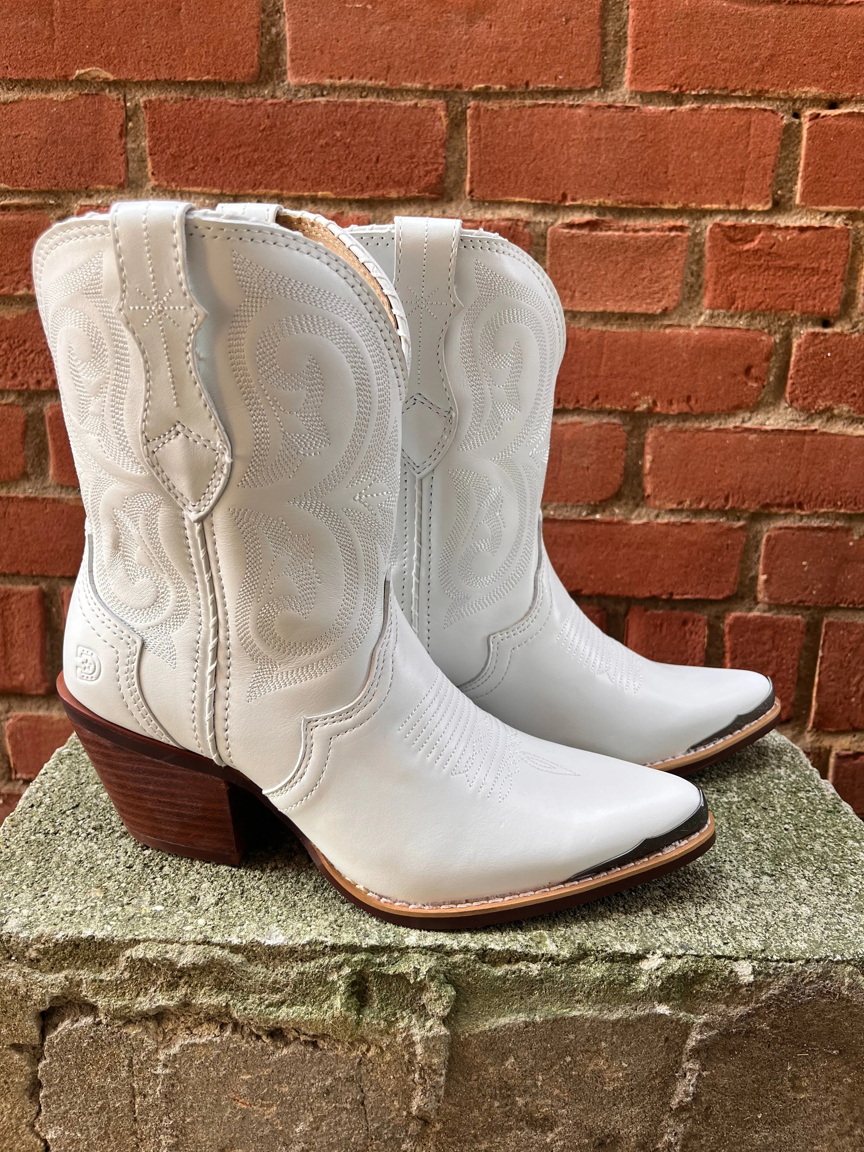 Durango Women's Crush White Leather Fashion Cowgirl Boots DRD0465