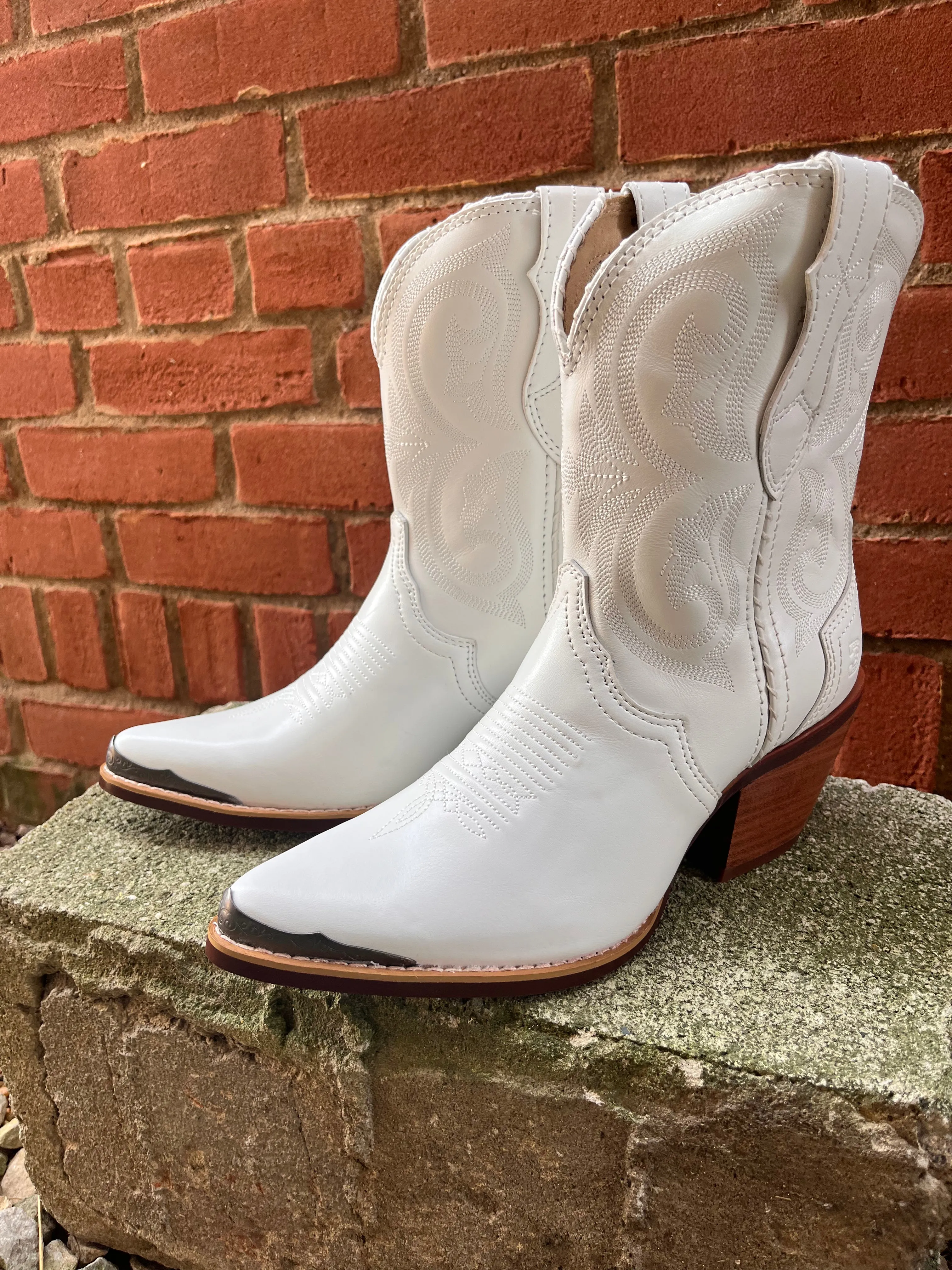 Durango Women's Crush White Leather Fashion Cowgirl Boots DRD0465