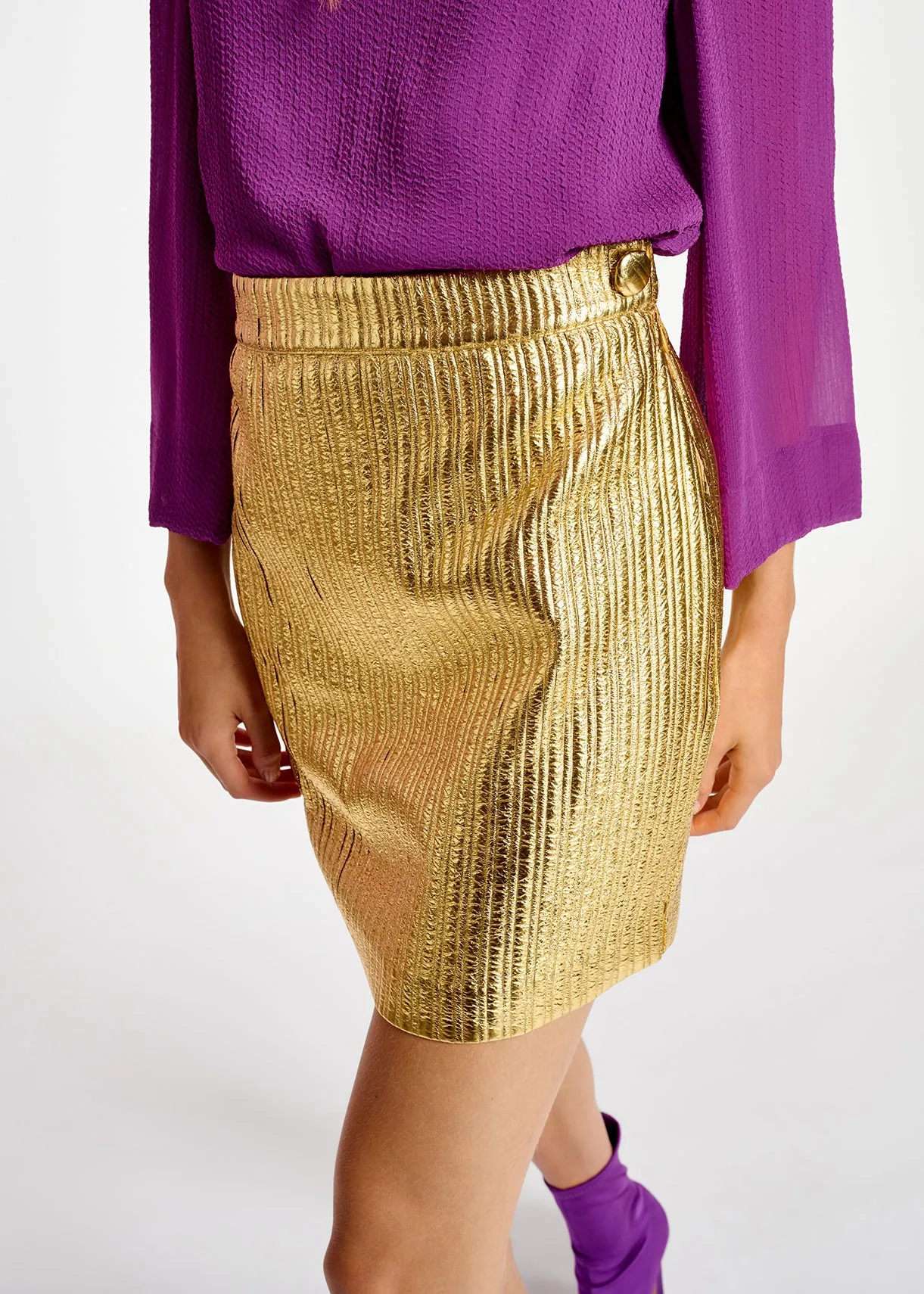 Gold metallic mini skirt