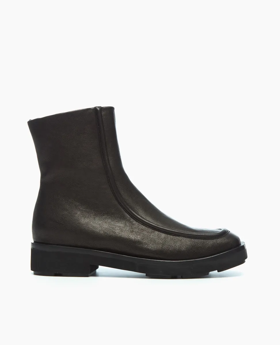 Light Boot