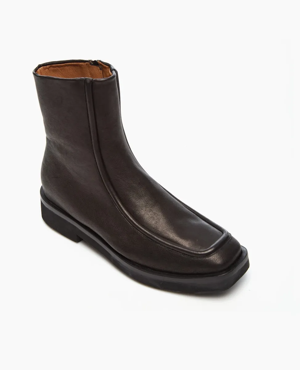 Light Boot