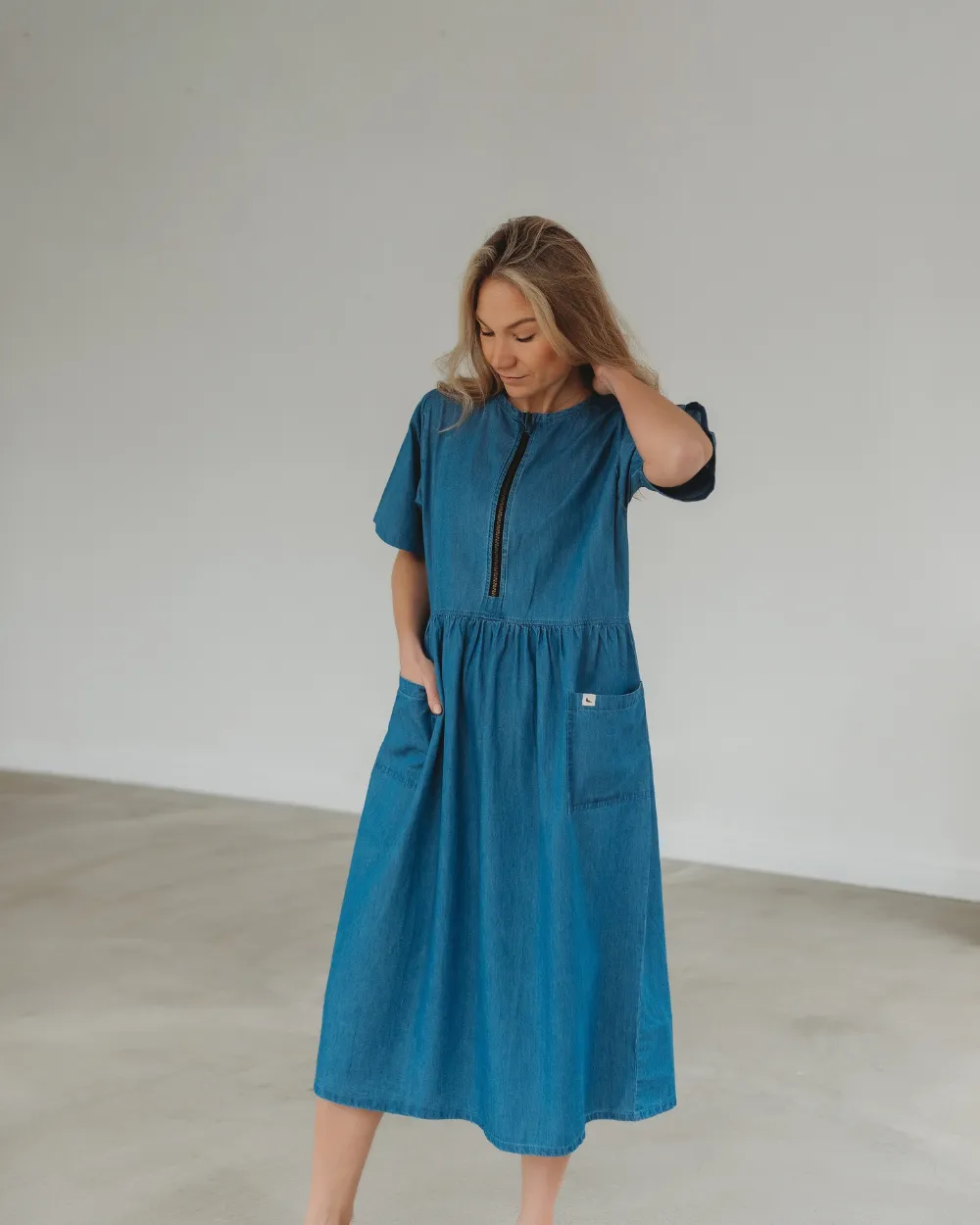 Magda Blue Short Sleeve Midi Dress