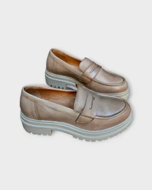 Miz Mooz Legend Size 39 only