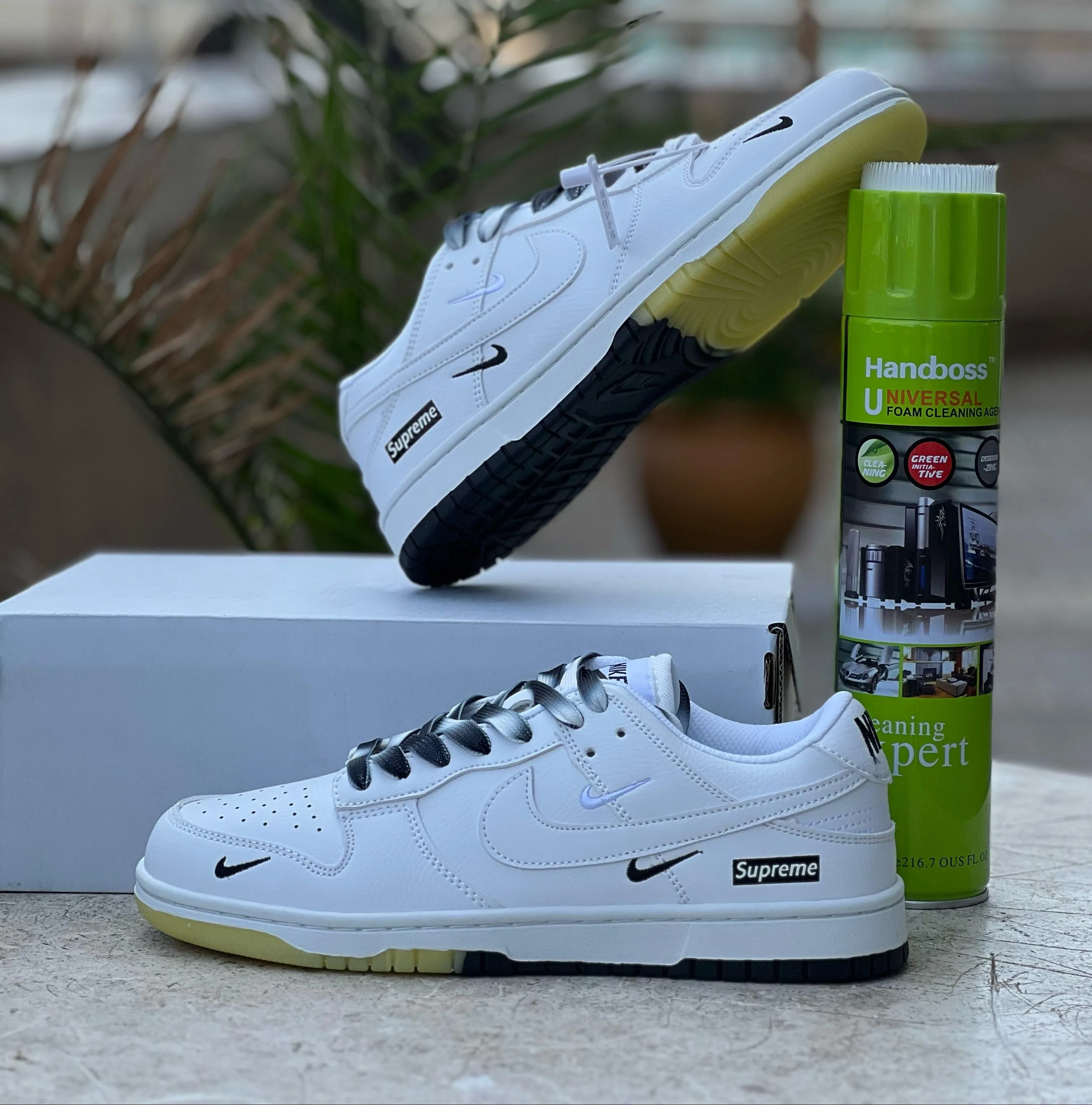 Nike Dunk Low x Supreme "White" Sneakers