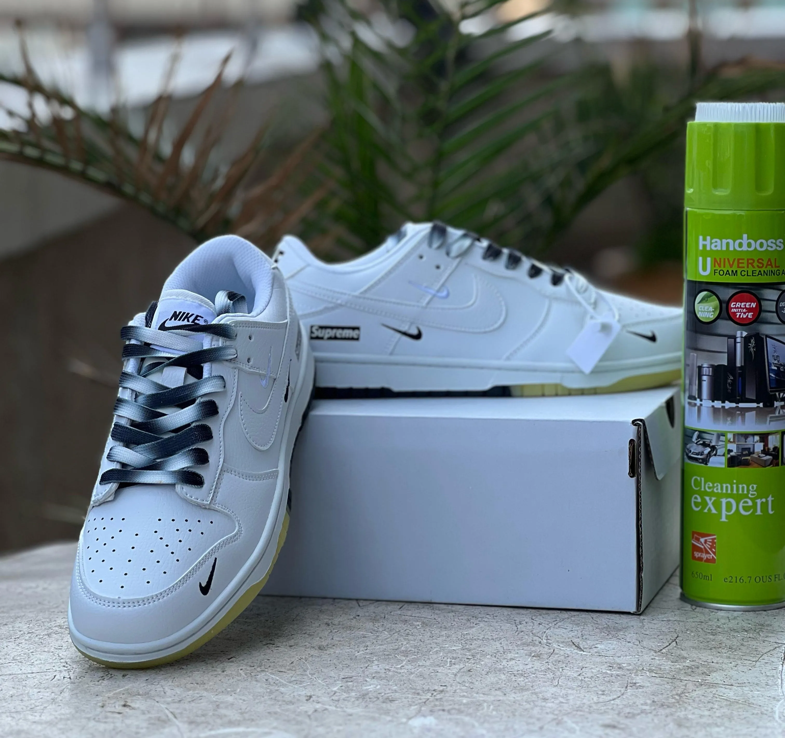Nike Dunk Low x Supreme "White" Sneakers
