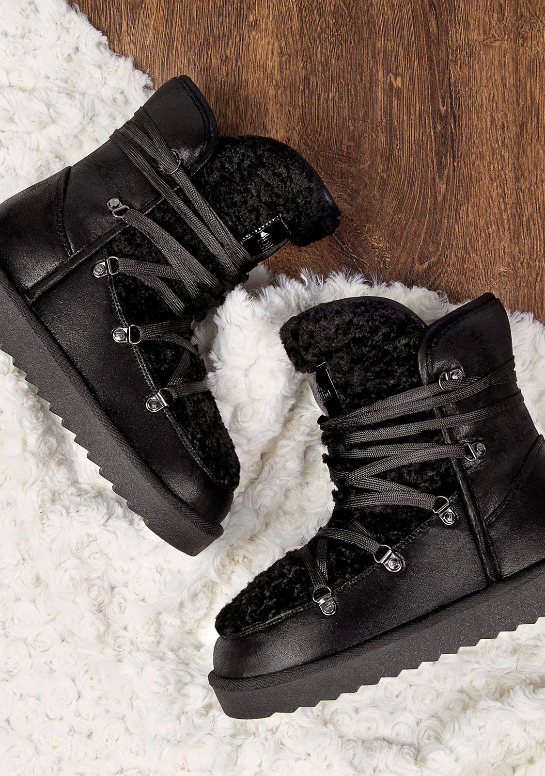 Nordic Fur Black