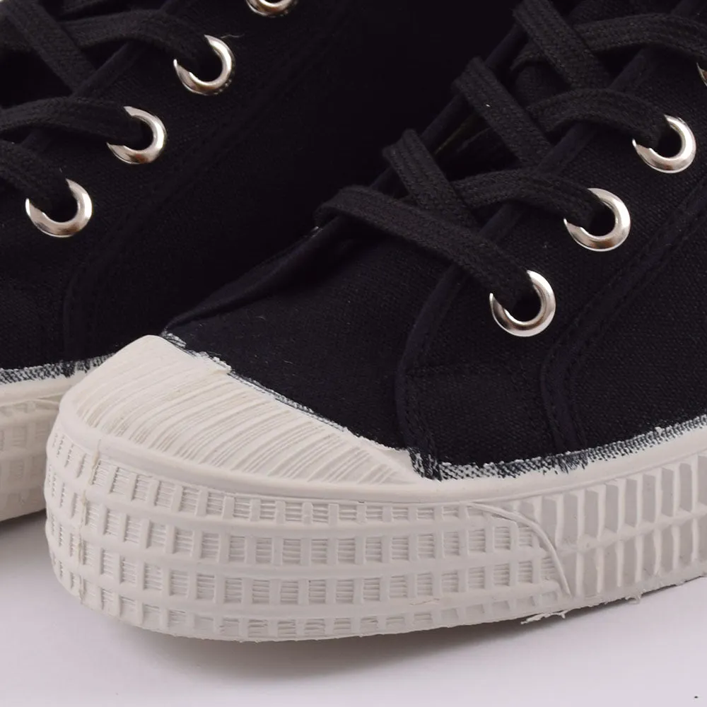 Novesta Star Dribble Black Boots