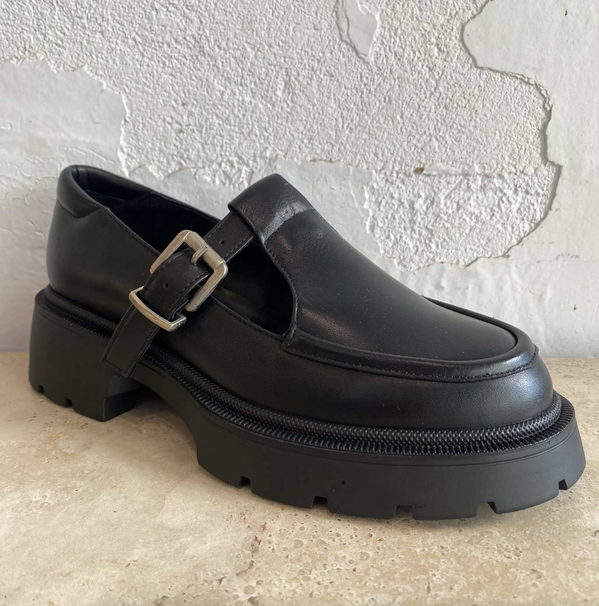 Nu x Neo Chandra Black - LAST SIZE size 36