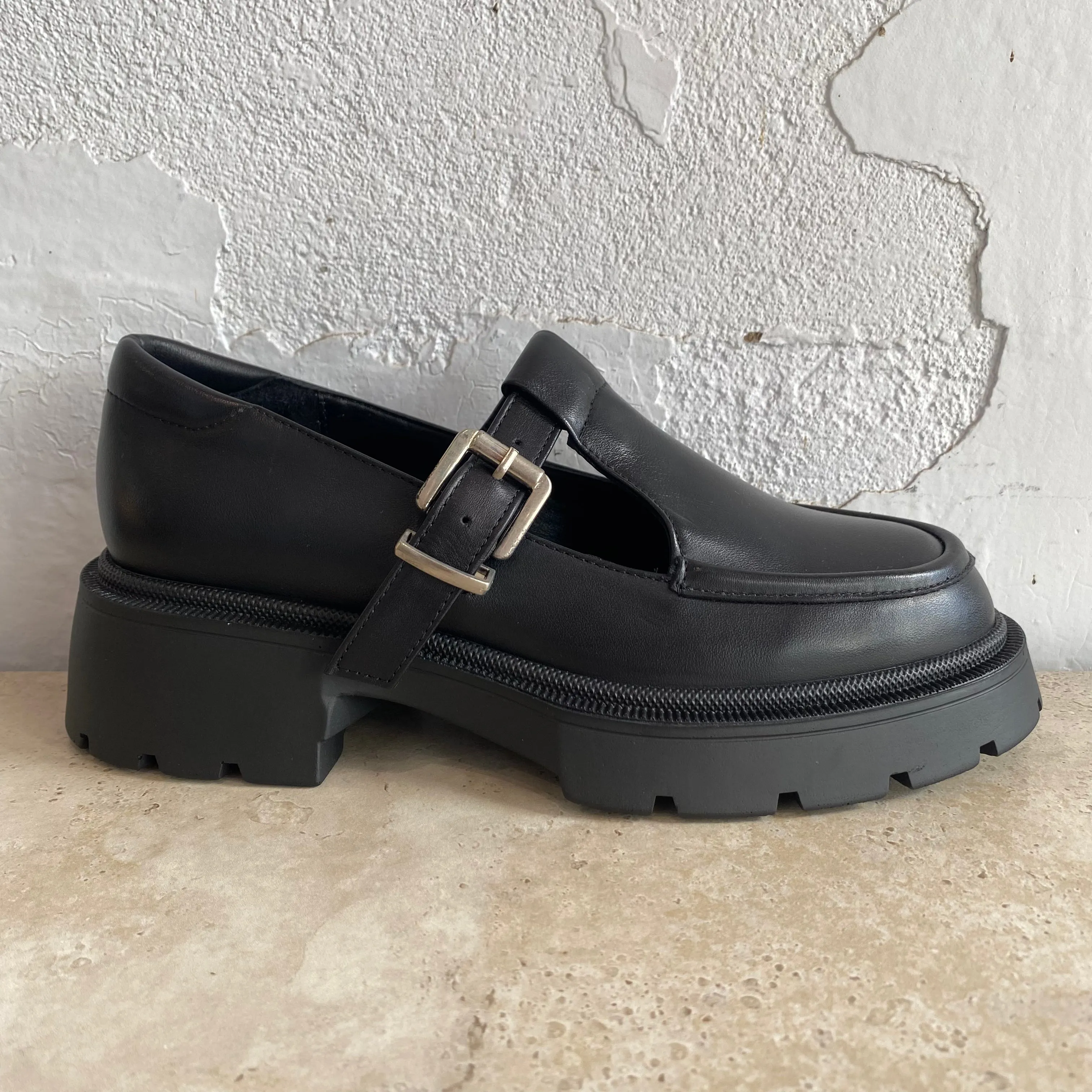 Nu x Neo Chandra Black - LAST SIZE size 36