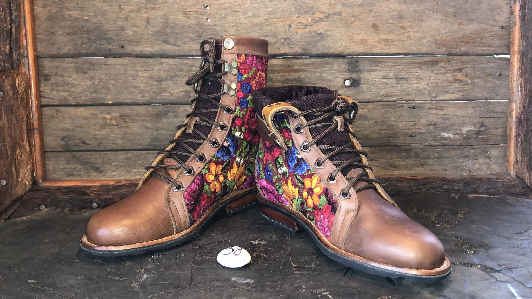 Size 38 Gypsy Boots - Rose Garden