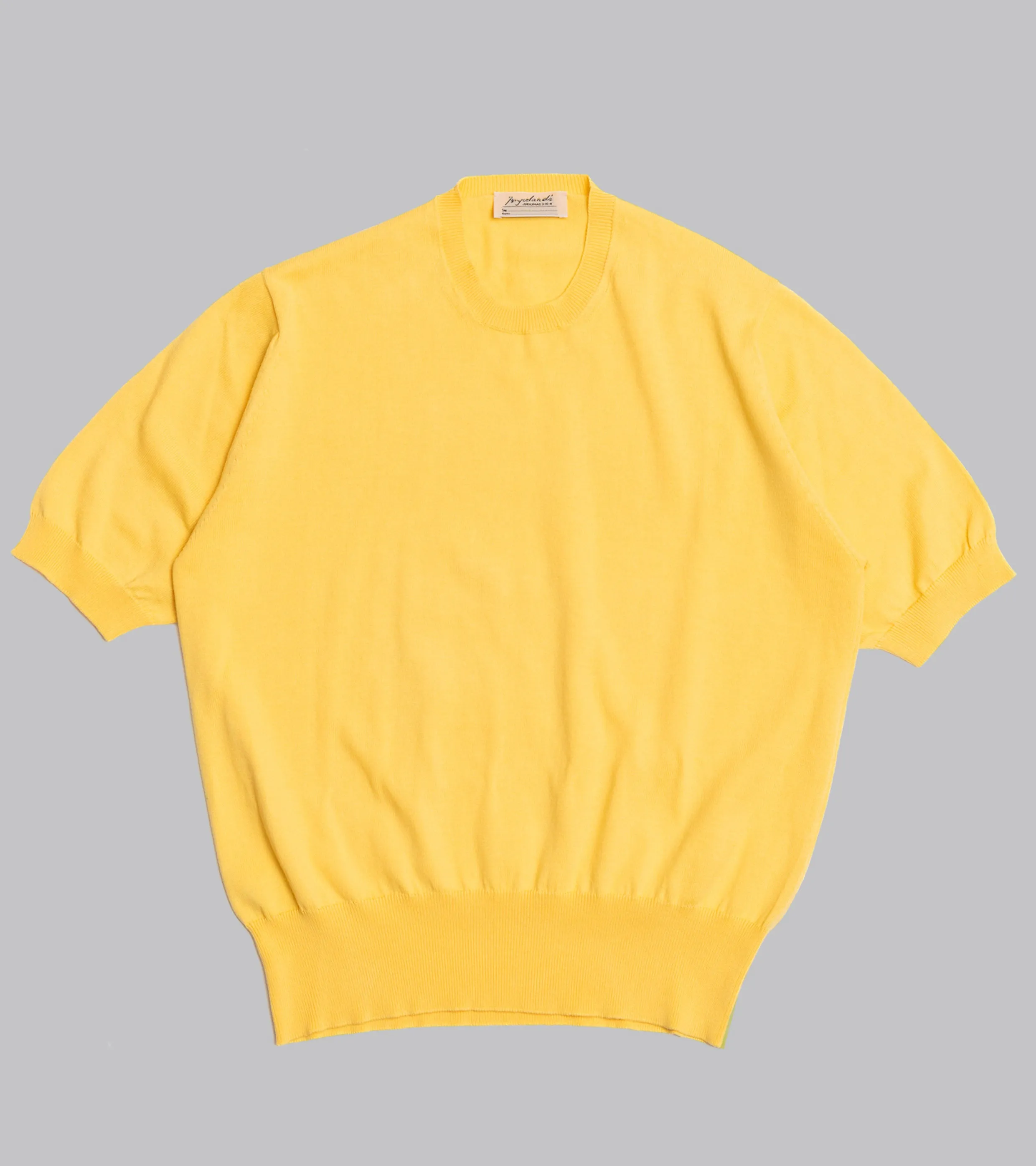 ‘Skipper’ Tee Yellow