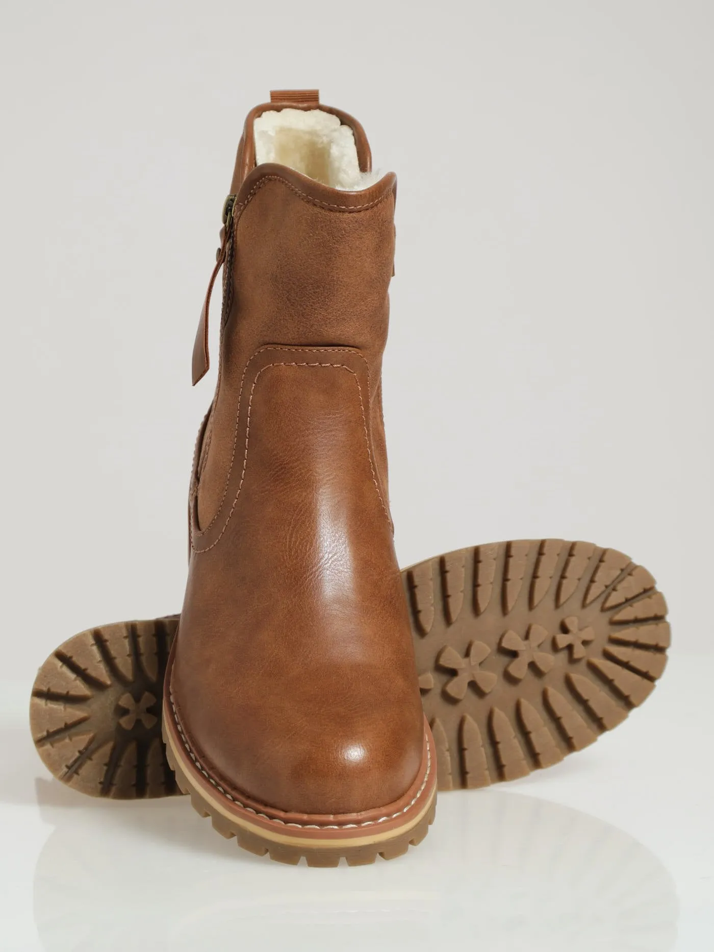 Soft Karinda Boots - Light Brown