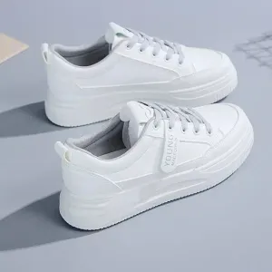 White sneaker for women