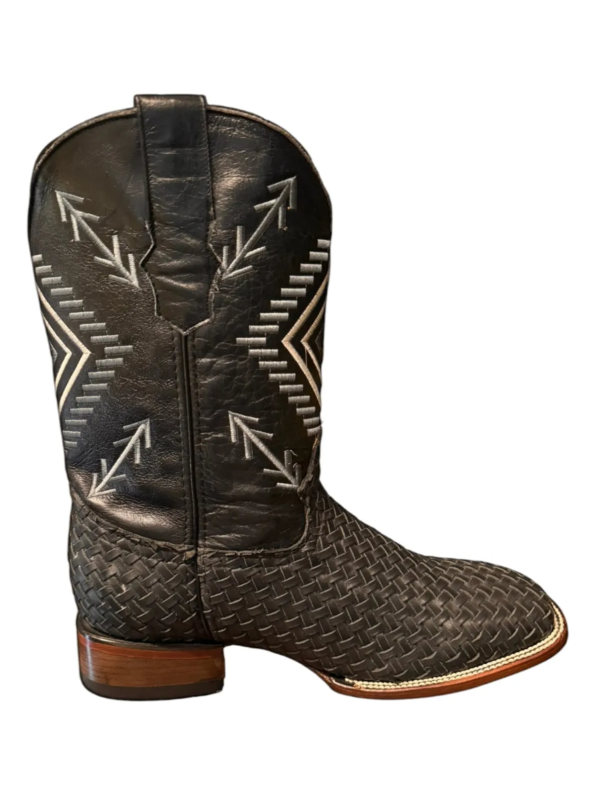 Woven Deer Boot Bulldog Toe