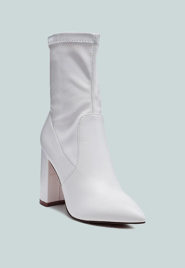 Zahara Bootie By Ruw