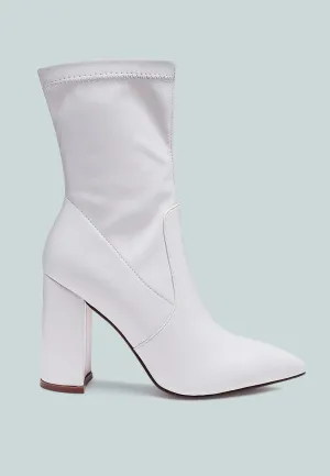 Zahara Bootie By Ruw